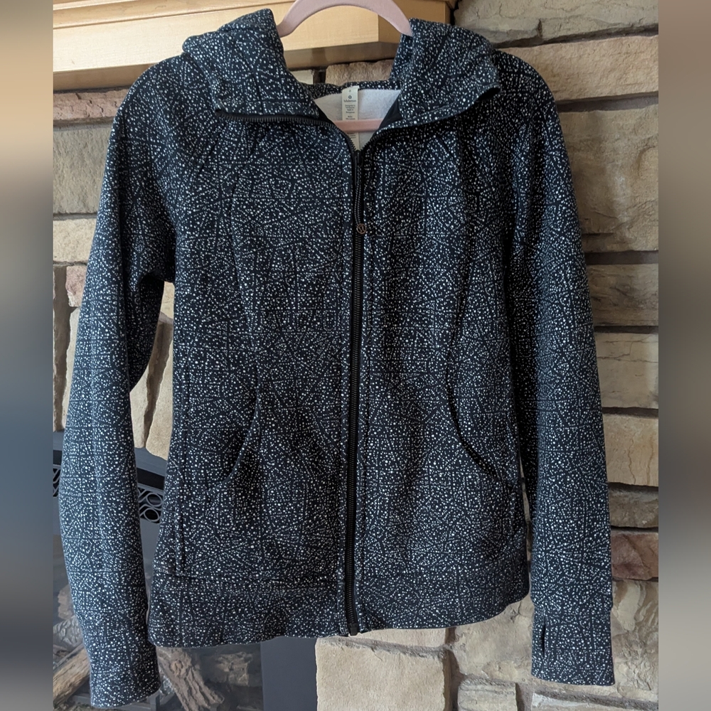 Lululemon Zip up hoodie Scuba